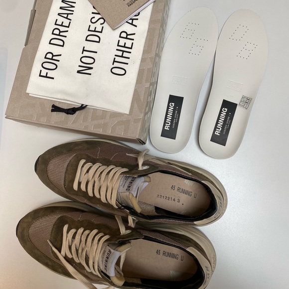 Golden Goose Men’s Running Sole Sneaker in Olive Green/Cream sz 45 New in Box - Picture 4 of 11